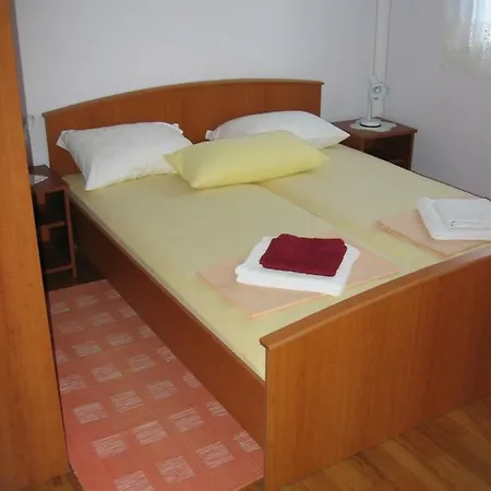 Apartament Adria *